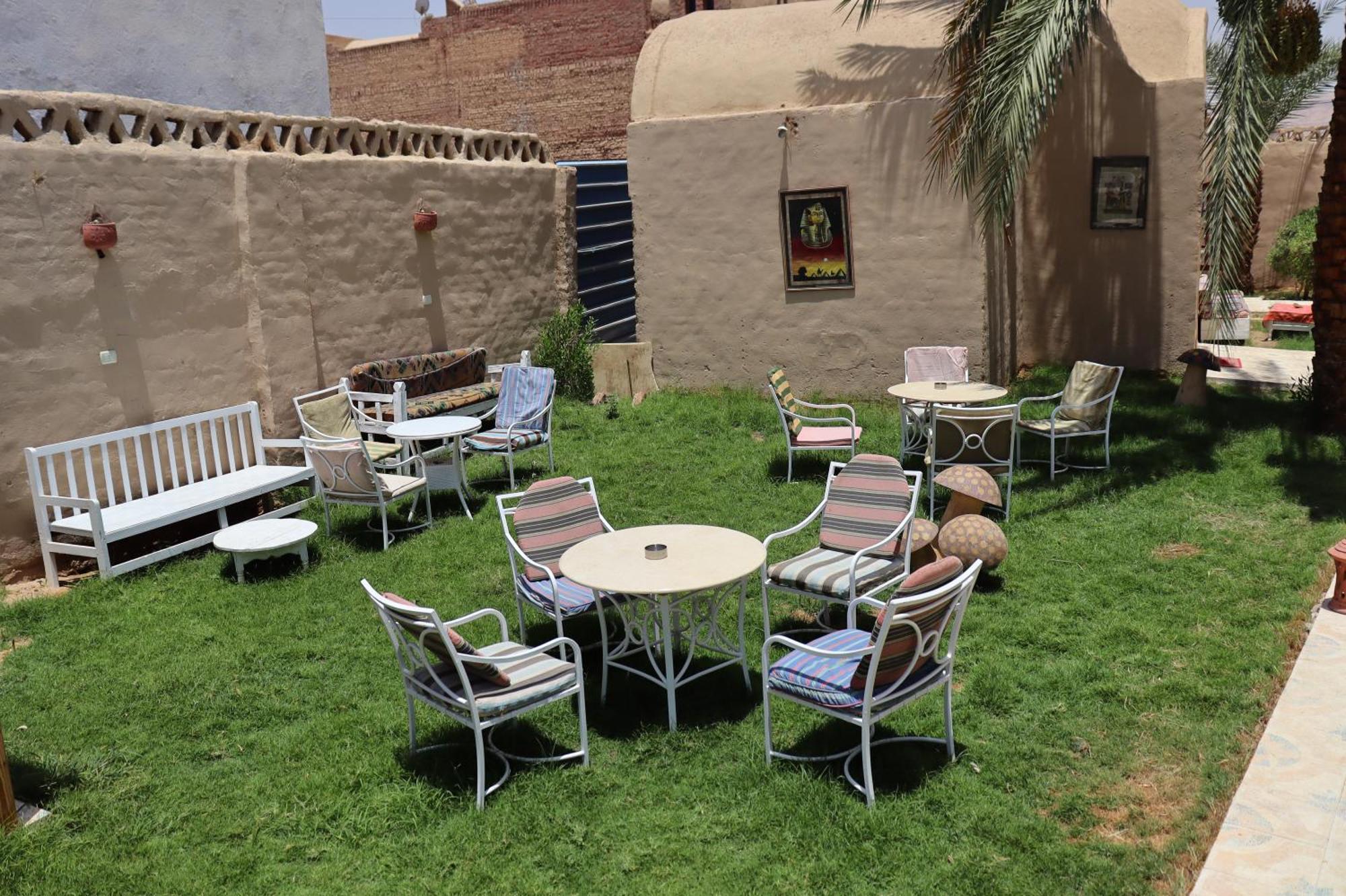 Hotel Sekhmet Retreat Centre à Louxor Extérieur photo